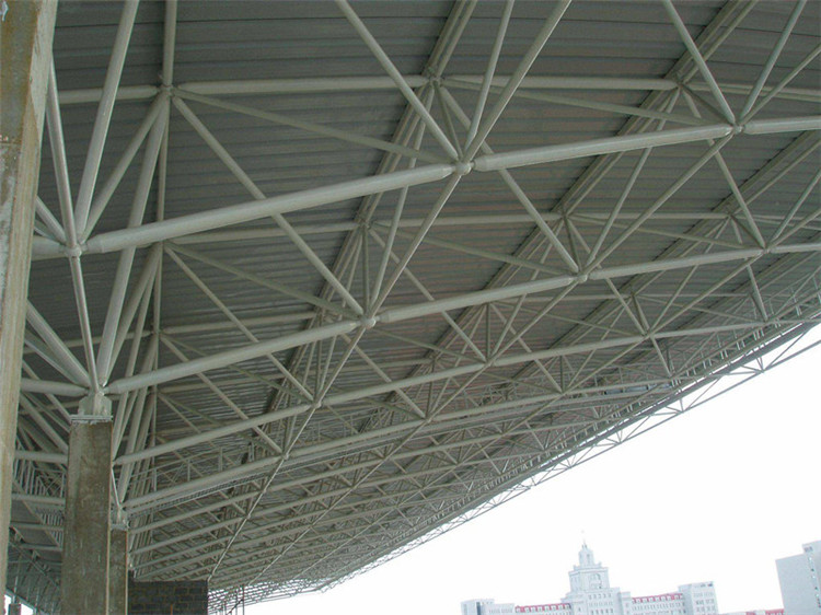 白山学院体育场网架工程